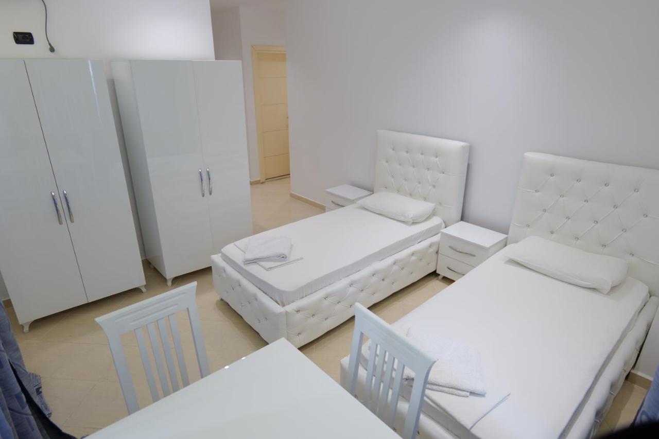 Hotel Dior Saranda Dış mekan fotoğraf